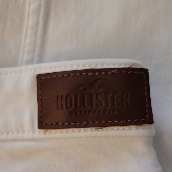 Hollister Women's Skinny Jeans - White - Picture 9 of 9